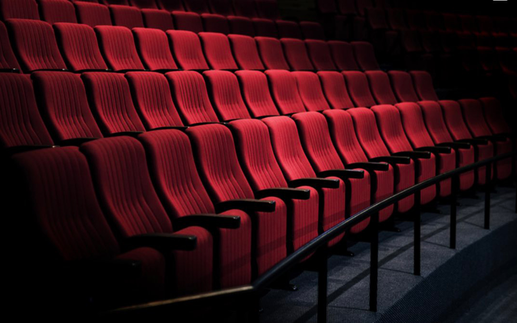 riapertura cinema los angeles