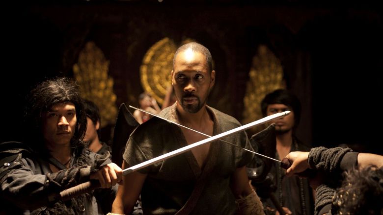 l-uomo-con-i-pugni-di-ferro-v10-29829-1280