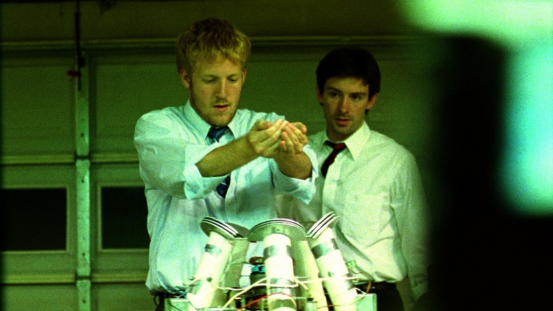 still-of-david-sullivan-and-shane-carruth-in-primer-large-picture